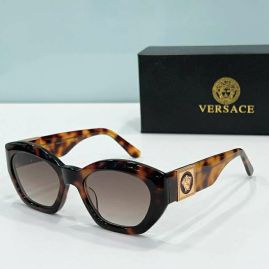 Picture of Versace Sunglasses _SKUfw57303411fw